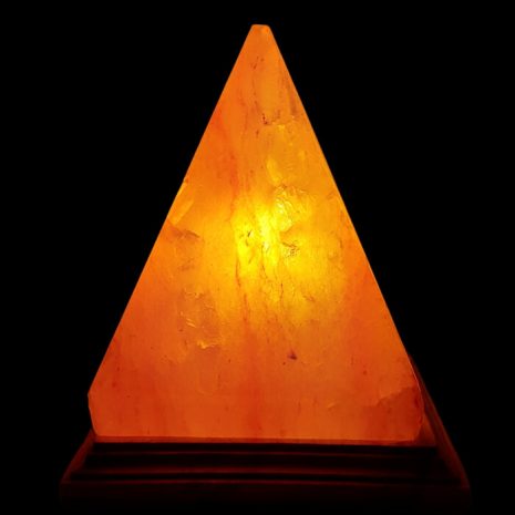 solna-lampa-pyramida-714